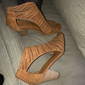 Tan cut out heels!